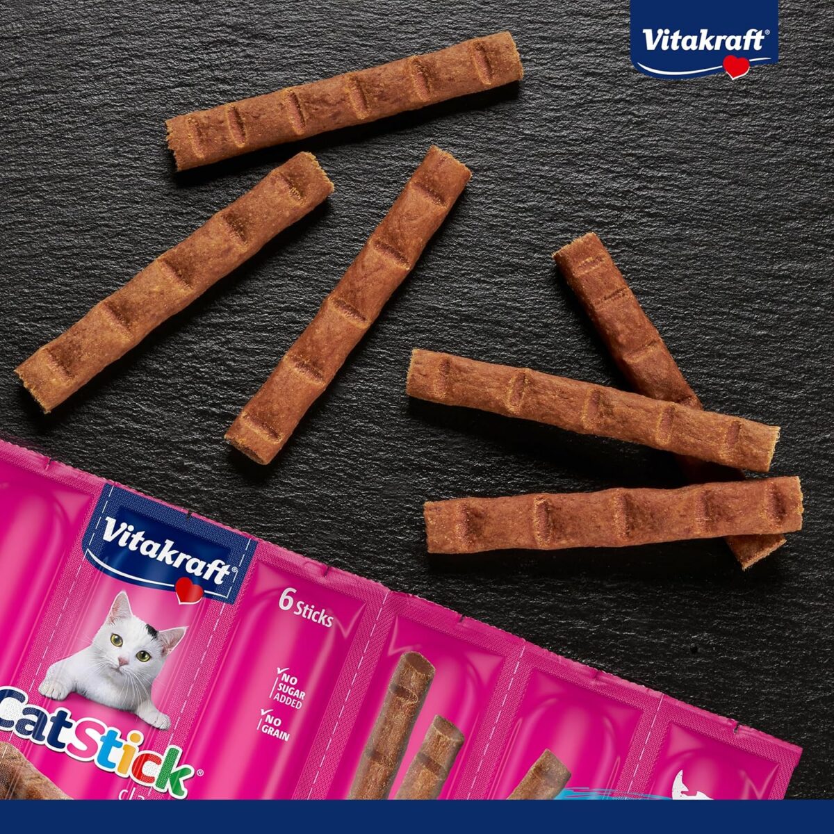 Vitakraft Cat Stick Classic, Katzensnack, fleischige Mini-Sticks, mit Lachs, in Vorratsgröße, ohne Zusatz von Zucker und Getreide (10x 36g)